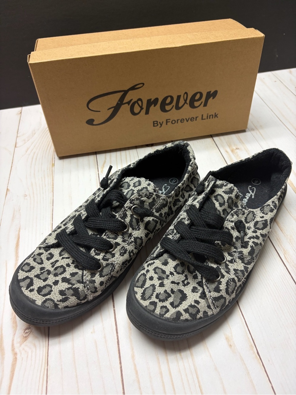 Forever by Forever Link Gray and Black Leopard Print Slip On Sneakers Size 9